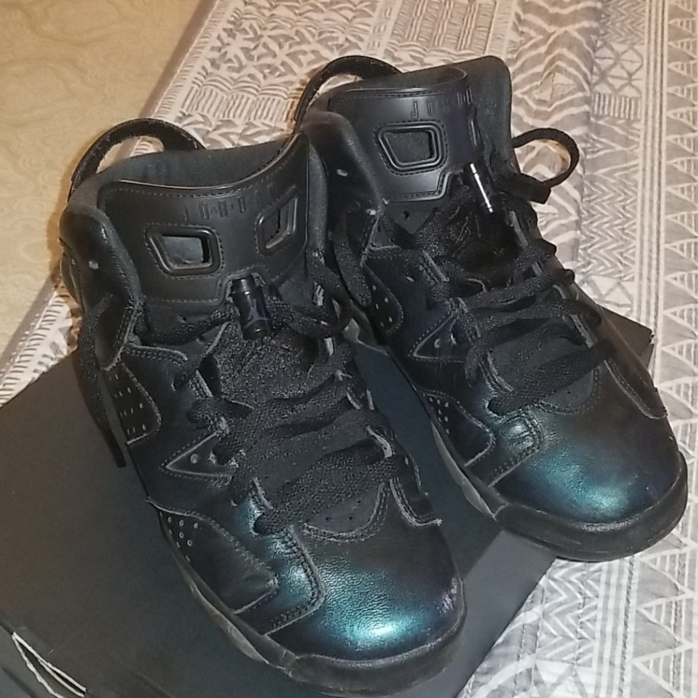 Kid Jordan Sneakers (No Box)